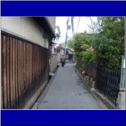 wabisabi-japan-narrow-lane.JPG