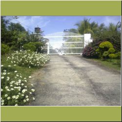 doctors-residence-entrance.jpg