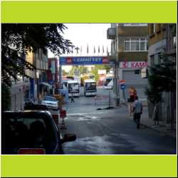 emniyet-bus-terminal-istanbul.JPG
