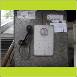 old-georgian-telephone.JPG