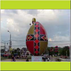 worlds-biggest-egg.JPG