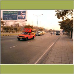 pickup-bus.jpg